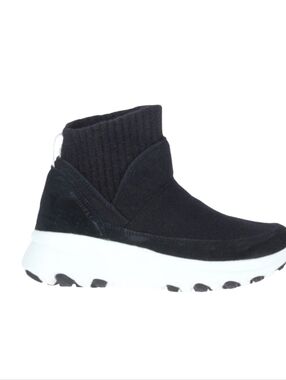 NEW! MERRELL Renew Bluff Cloud Winter Snow Ankle Boots Booties